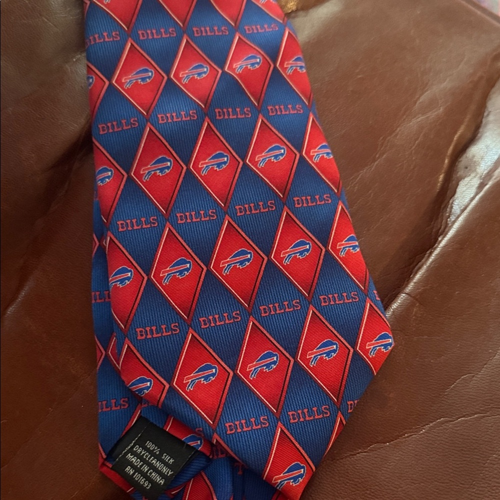 Buffalo David Bitton Red and Blue Silk Team Diamond Tie